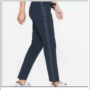 Athleta metro joggers ribbon tux stripe black  XS